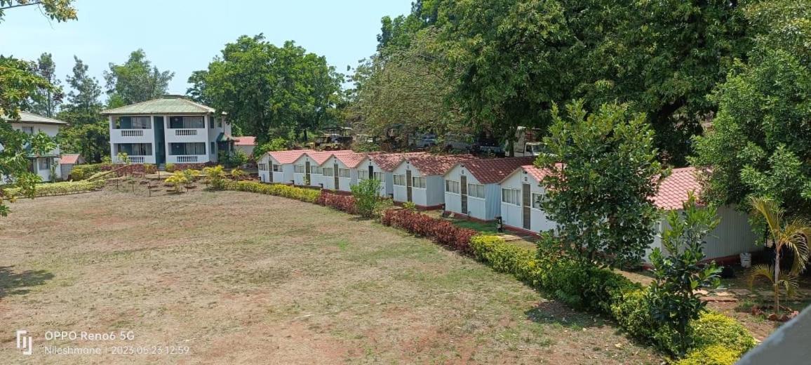 Presidency Highland Resort Koynanagar Εξωτερικό φωτογραφία