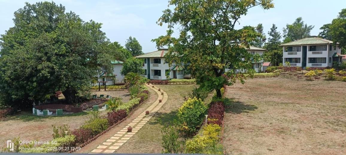 Presidency Highland Resort Koynanagar Εξωτερικό φωτογραφία